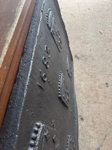 Genuine Antique 17th Century Cast Iron Fireback - Picture 7 of 8