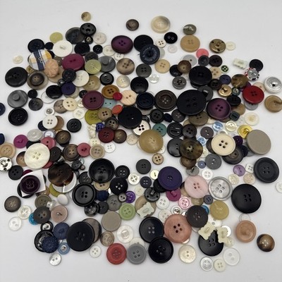 Buttons Lot Vintage 300+ Sewing Clothing Repair Craft Multi