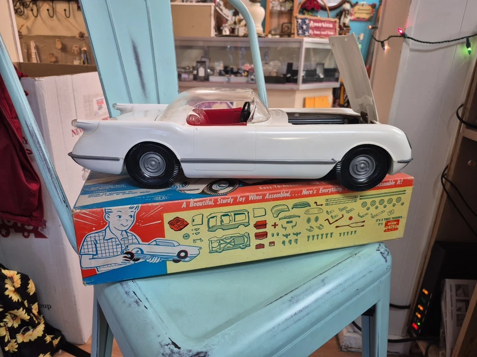 Kit de montaje modelo Corvette Ideal Toys Foto 2 de 3