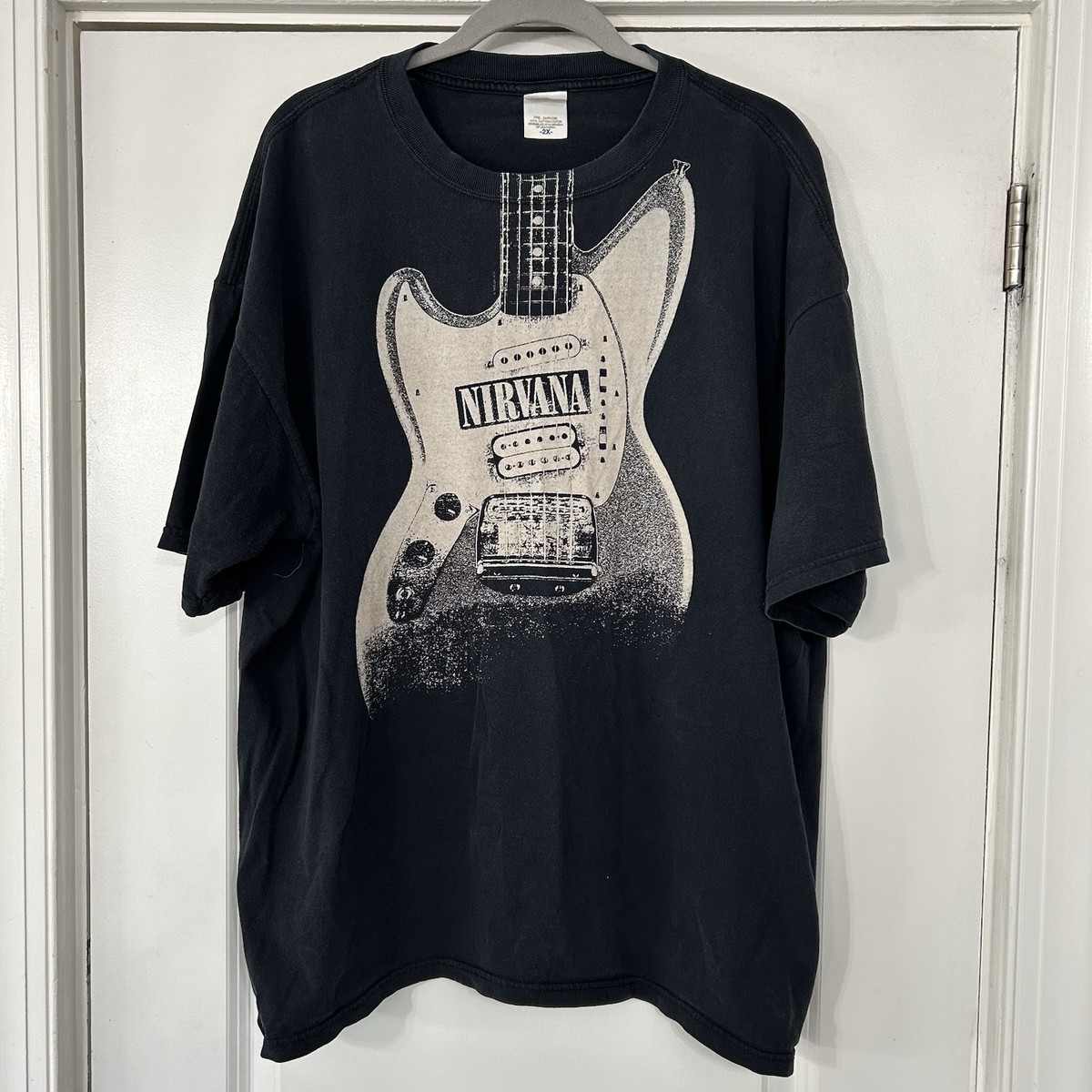 NIRVANA ギターデザイン Tシャツ M Vintage Nirvana Guitar T-shirt Men's 2XL Y2K Dave Grohl Kurt