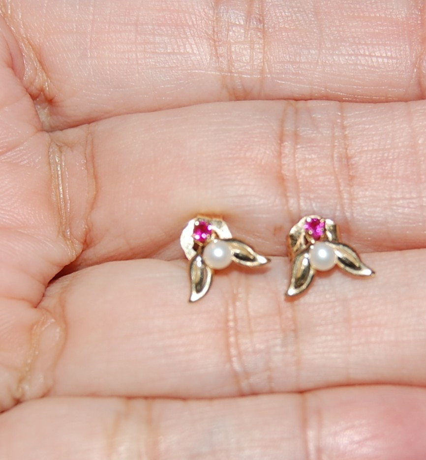 10K Solid Yellow Gold Studs Earrings Ruby Pearl G… - image 5