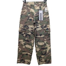 NWT Almost Famous Skater Cargo Pants Women Medium Camo Green Relaxed Utility