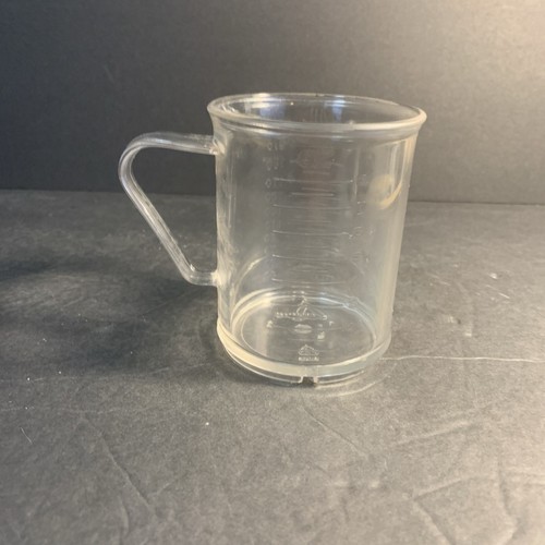 Vintage    Adcraft Plastic Measuring Cup 8oz  250ml