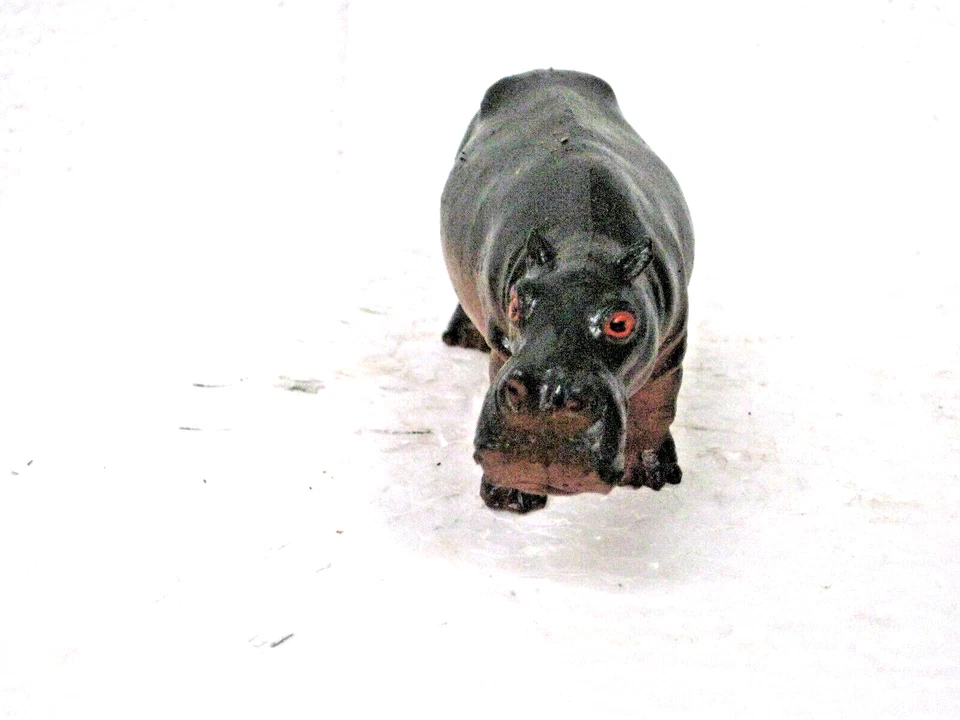 MODEL POWER G SCALE ANIMAL HIPPOPOTAMUS #1671 - Image 3 of 4