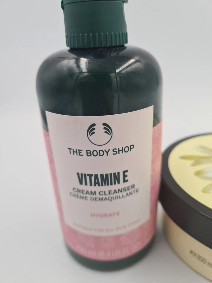The Body Shop Vitamin E Cream Cleanser 250ml & Moringa Body Butter 200ml Duo Pac - Image 2 of 4