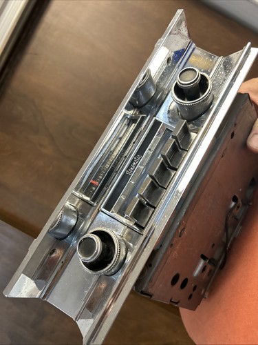 1965 BUICK Riviera WILDCAT 1142813 Factory, Original RADIO w Bezel w Knobs USA - Bild 17 von 21