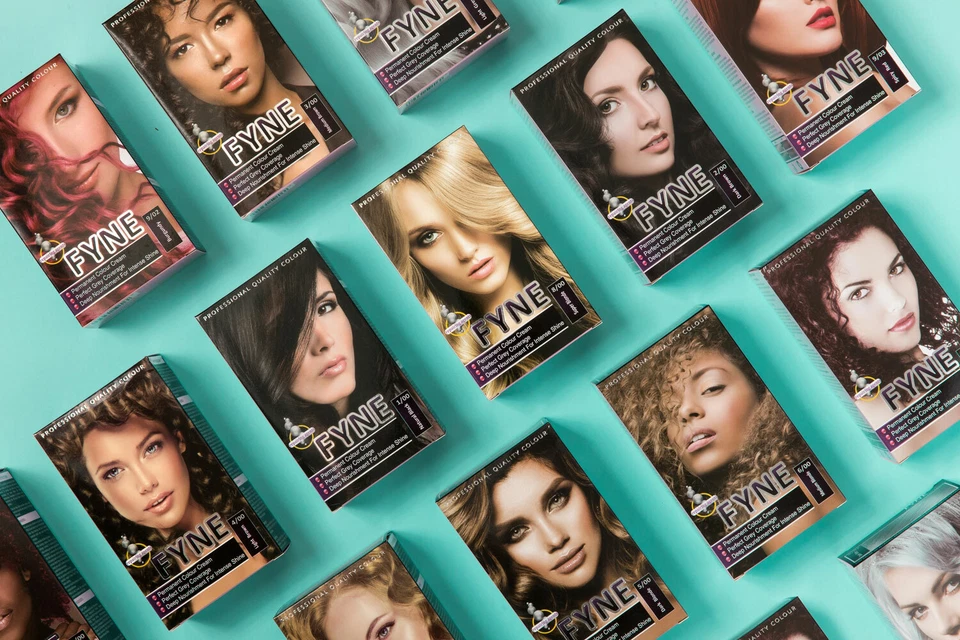 FYNE Permanent Hair Cream Colour - Nourishing Conditioner - Shiny Women's Dye