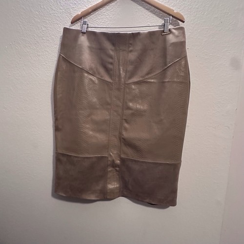Marc New York Women’s skirt XL Beige Color Leather Like - Picture 1 of 7