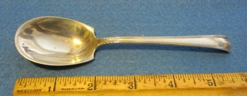 Lunt Sterling Silver  American Directoire ,  Sugar Spoon 6 1/8" , 31 gr