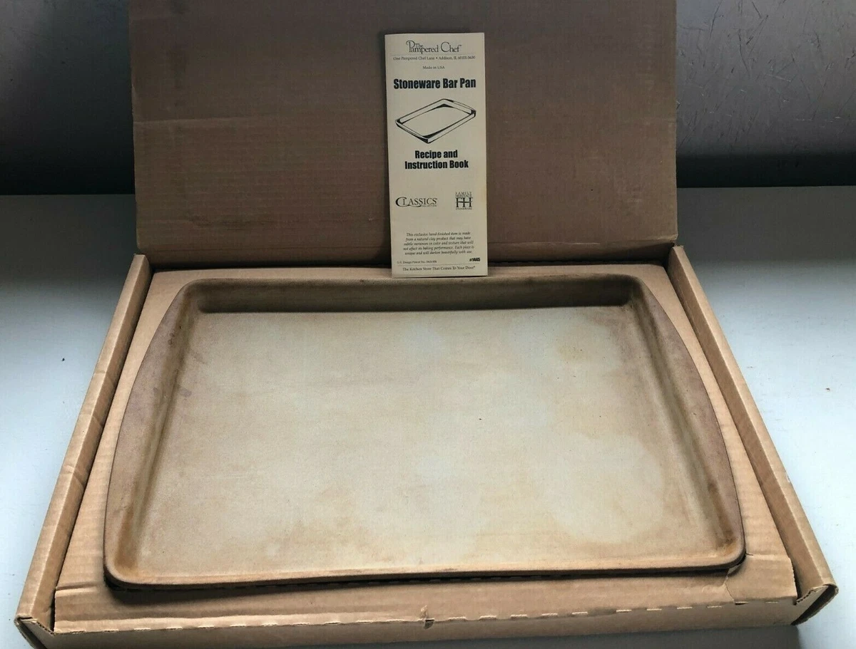 Pampered Chef Stoneware Bar Pan