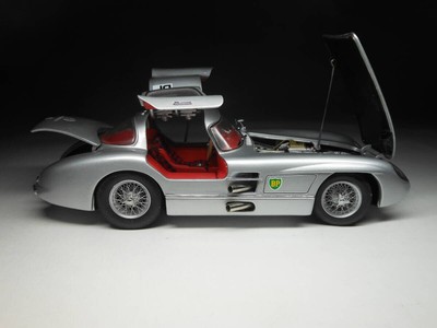 ミニカー MINICHAMPS 1/24 Mercedes-Benz 300 SLR MINICHAMPS 1/24 Mercedes-Benz 300 SLR