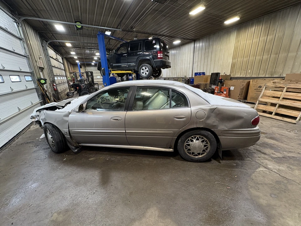 Used Front Right Door Window Regulator Front fits: 2003 Buick Lesabre R. electri - Image 4 of 4