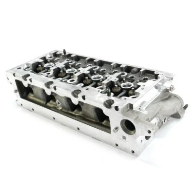Zylinderkopf mit Ventilen für Audi 2.0 TDI 04L103063G - Bild 1 von 4