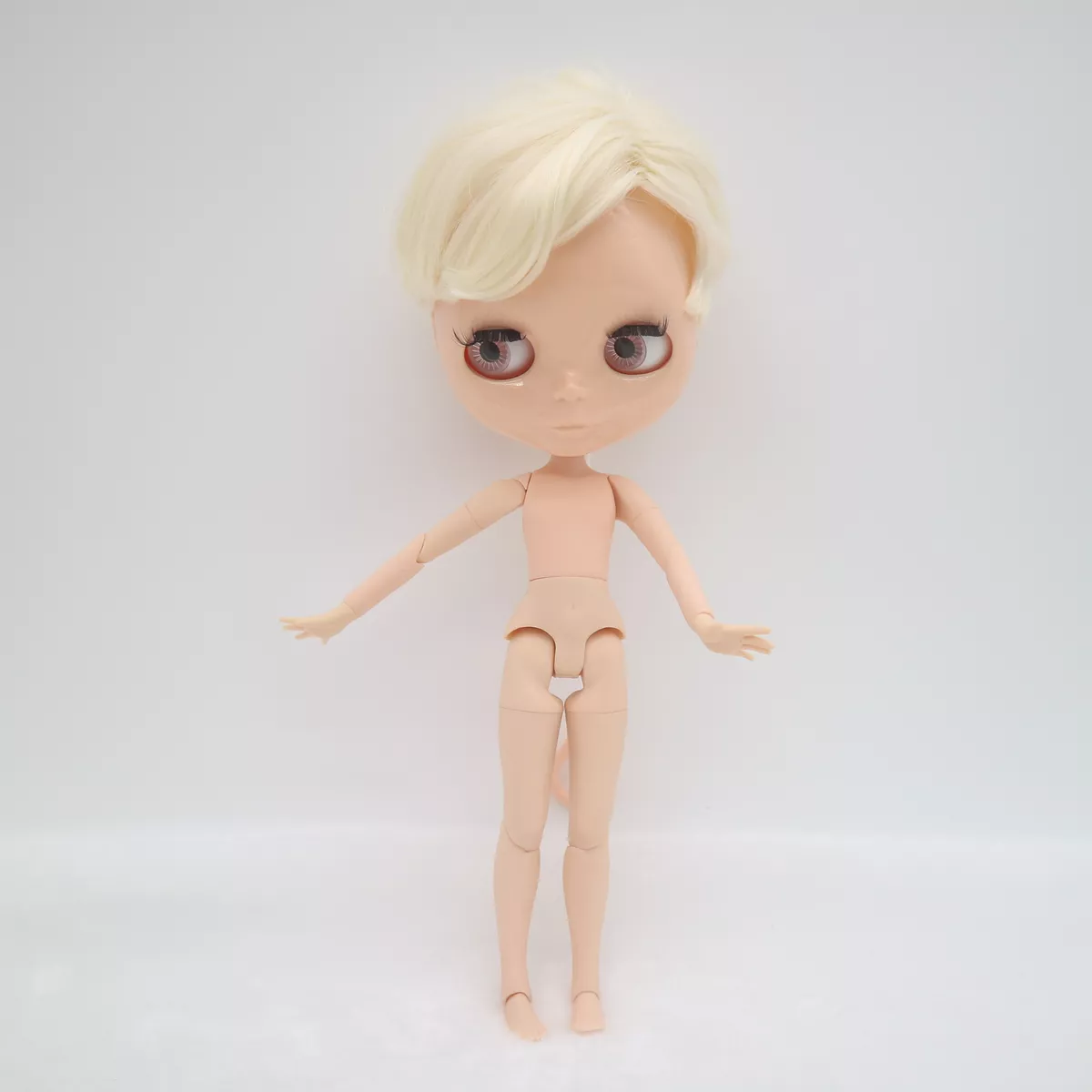 Male sales blythe doll