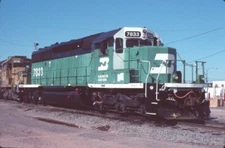 BN 7833 SD-40-2 (BURLINGTON NORTHERN) --- Original Slide T10-12