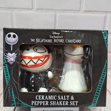 The Nightmare Before Christma Scary Teddy & Zero Salt Pepper Shakers 