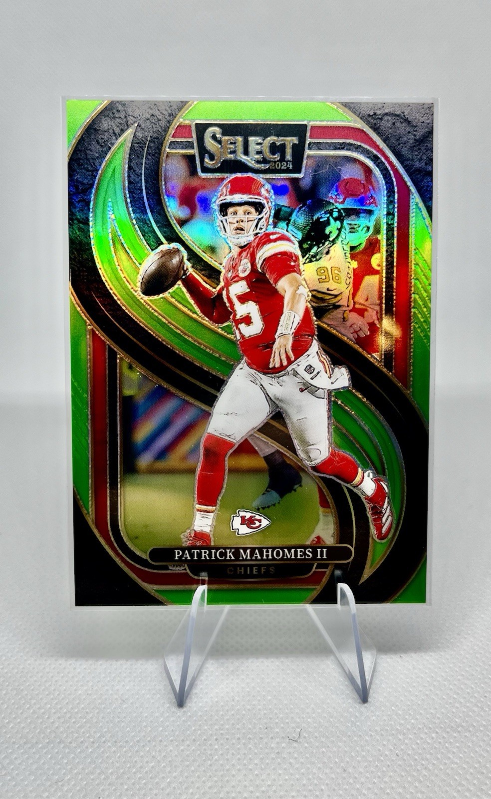 2024 Panini Select - Premier Level Patrick Mahomes II #120 Neon Green Prizm /49