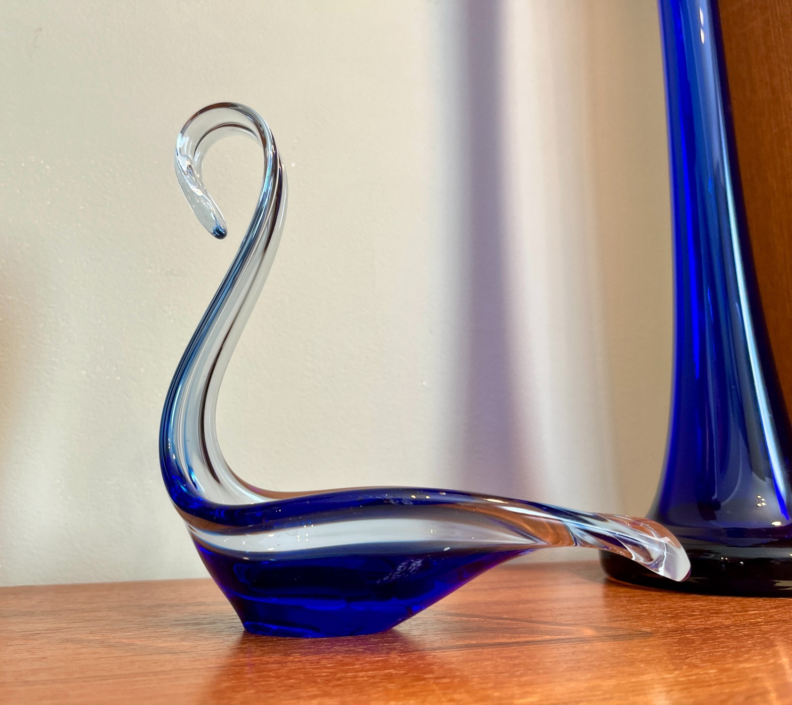 Vintage Cobalt Blue Art Glass Swan Bowl Dish Murano Style Scandinavian 19cm image 9