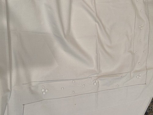 Antique linen twin sheet embroidered dots & monogram Hemstitch 72 x 108 France? - Picture 6 of 8