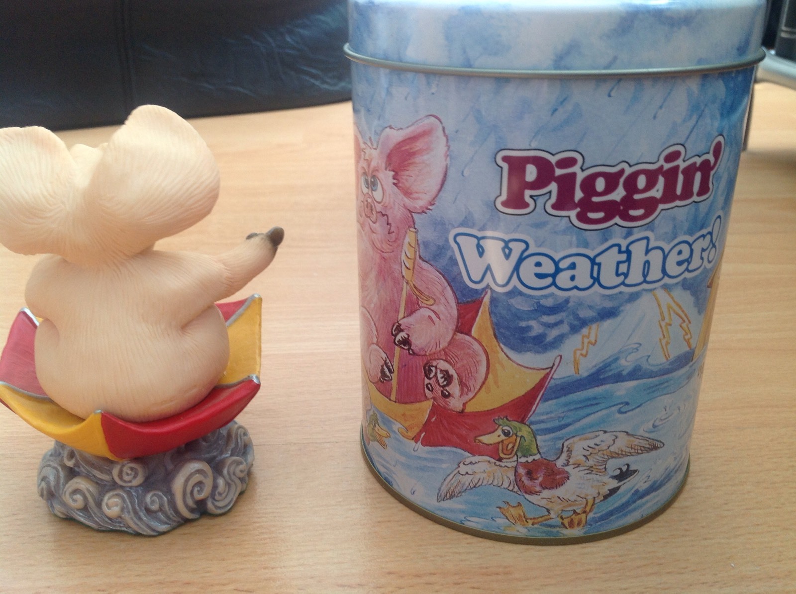Piggin Weather Collectible Ornament Original Tin Rare 1999 Collectors