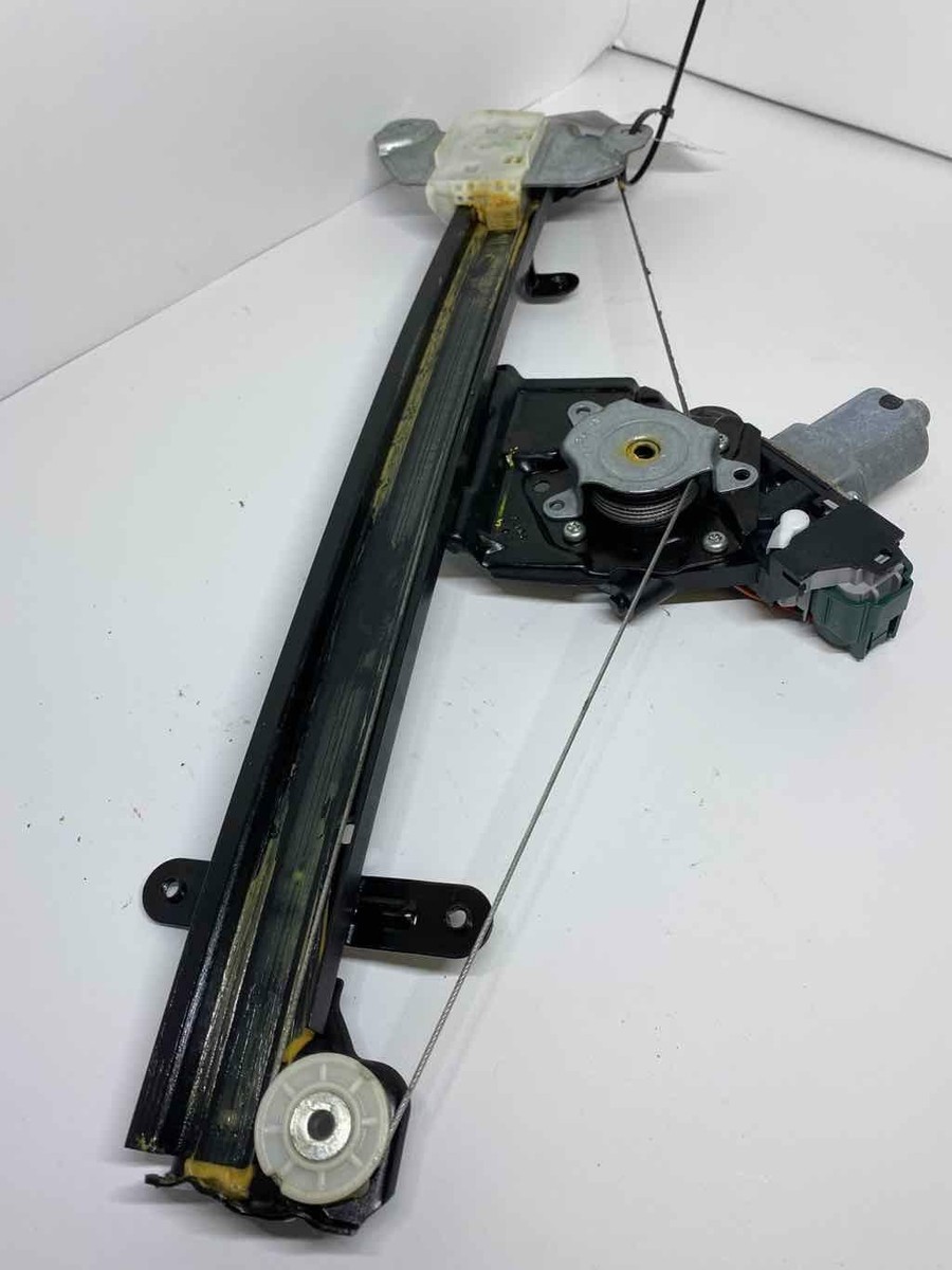 ランプ2個セット　Galle 16 17 18 19 NISSAN SENTRA Front Right Passenger Side Window Door
