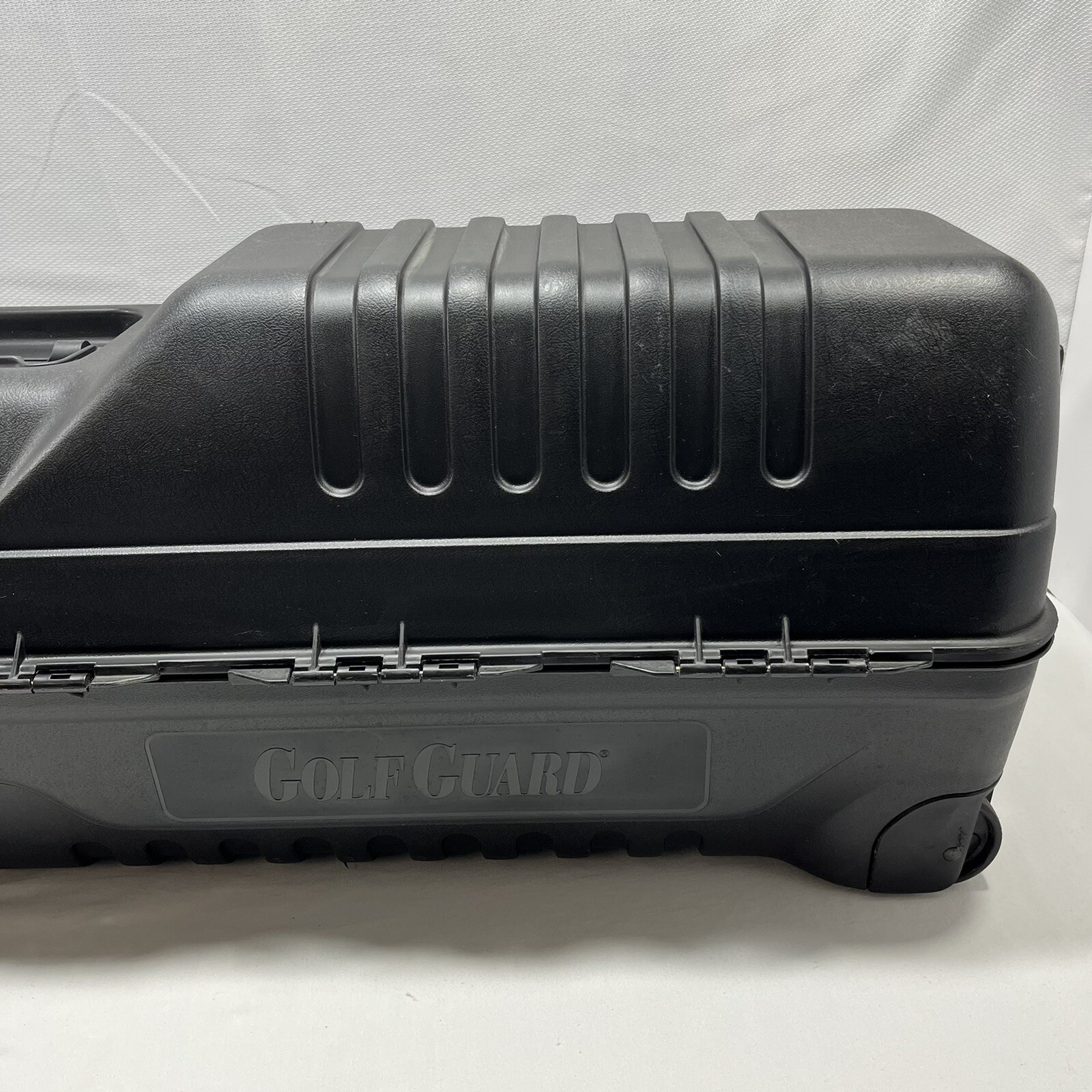 Golf Guard Hard Shell Plastic Golf Travel Rolling Carry Case Black No