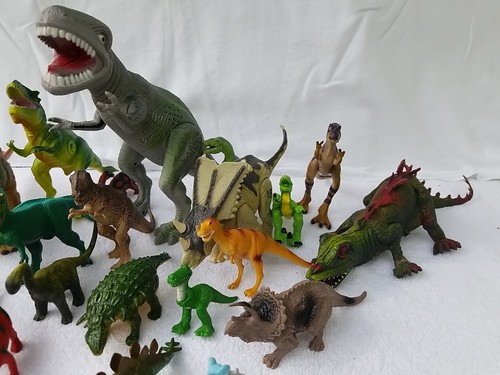 Toy Dinosaur Lot Of 28 All Types And All Sizes Some Vintage 96 & 97 Work & Non - Picture 4 of 13