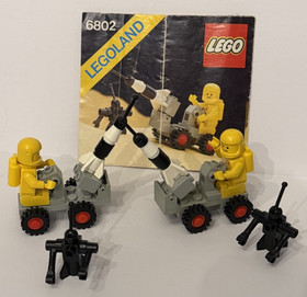 Lego 6802 Space Probe & 6827 Strata Scooter Vintage Complete Lot of 3 Sets