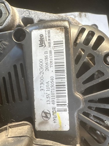 Alternator KIA SORENTO 11 12 13 - Picture 7 of 8