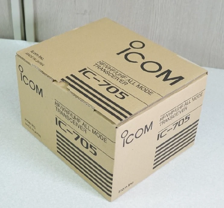 ICOM 705 HF/50/144/430MHz 10W ricetrasmettitore IC portatile tutte le modalità radioamatore - Immagine 2 di 3