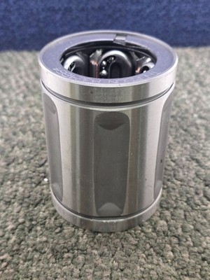Thomson A324864 Linear Motion Systems Ball Bushing Bearing 2'' Bore x 4'' Length