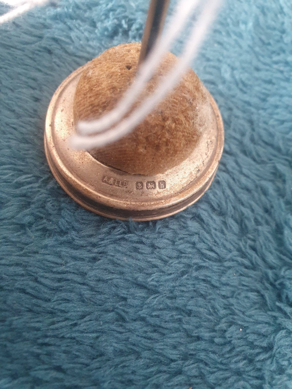 Picture 2 of 4
