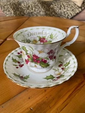 Royal Albert England Christmas Rose teacup and saucer flower series 1970 vintage