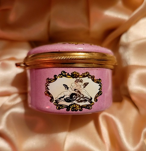 Marshall Enamels "The Swing" Porcelain Trinket Box NOS Georgian Courting Couple - Bild 18 von 24