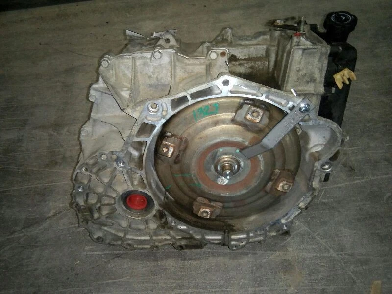 6-Speed Automatic Transmission 6T70E opt MY9 from 2009 Buick ENCLAVE 6148189 Foto 2 de 4
