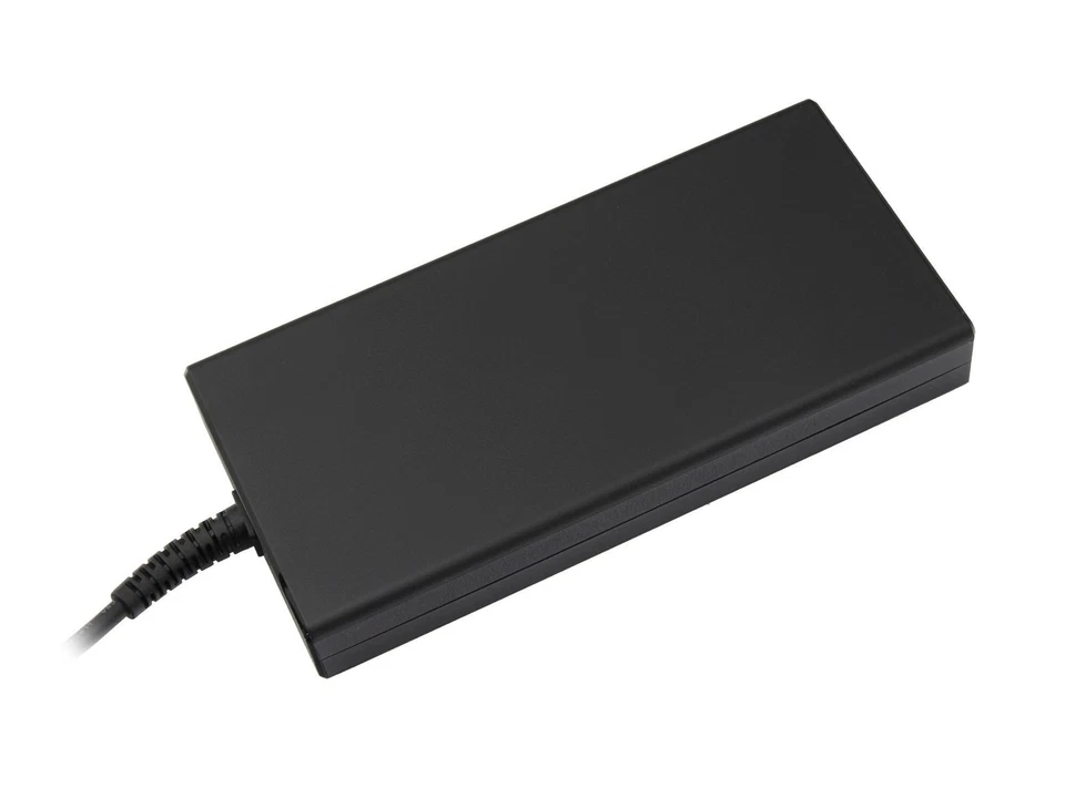 MSI Netzteil für Katana 15 B13VGK/B13VFK/B13VEK (MS-1585) 200,0 Watt - Bild 2 von 4