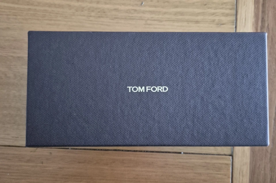 authentic tom ford sunglasses  Keating 1158 30A 71 - image 2 of 4