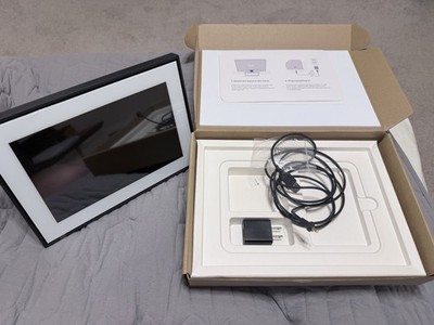 Loop 1O02339 Smart Digital Frame for Photos and Videos Wi-Fi Bluetooth
