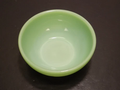 HOCKING FIRE-KING JADEITE 5" SOUP BOWL MID 1940s Backstamp OVEN Fire-King WARE *