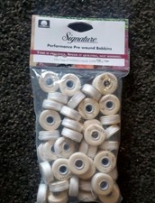Signature Prewound L Style 55 Bobbin Cotton Quilting Thread 40wt 55 yds White