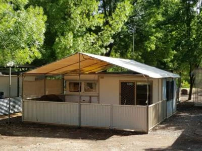 Onsite Caravan Porepunkah Bright