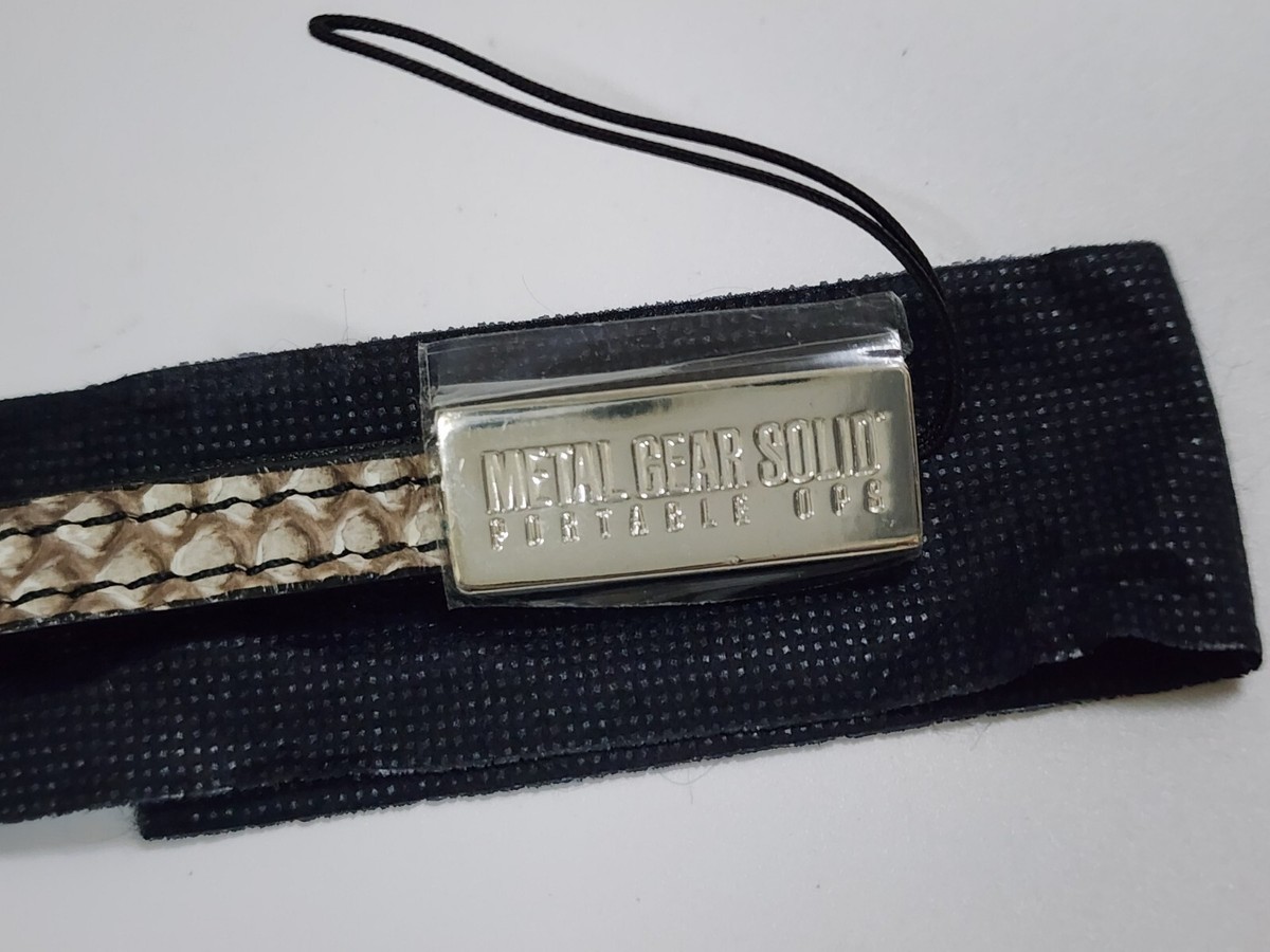 【新品未開封】L GEAR SOLID PORTABLE OPS Metal Gear Solid Portable Ops Plus & Peace Walker (3Games