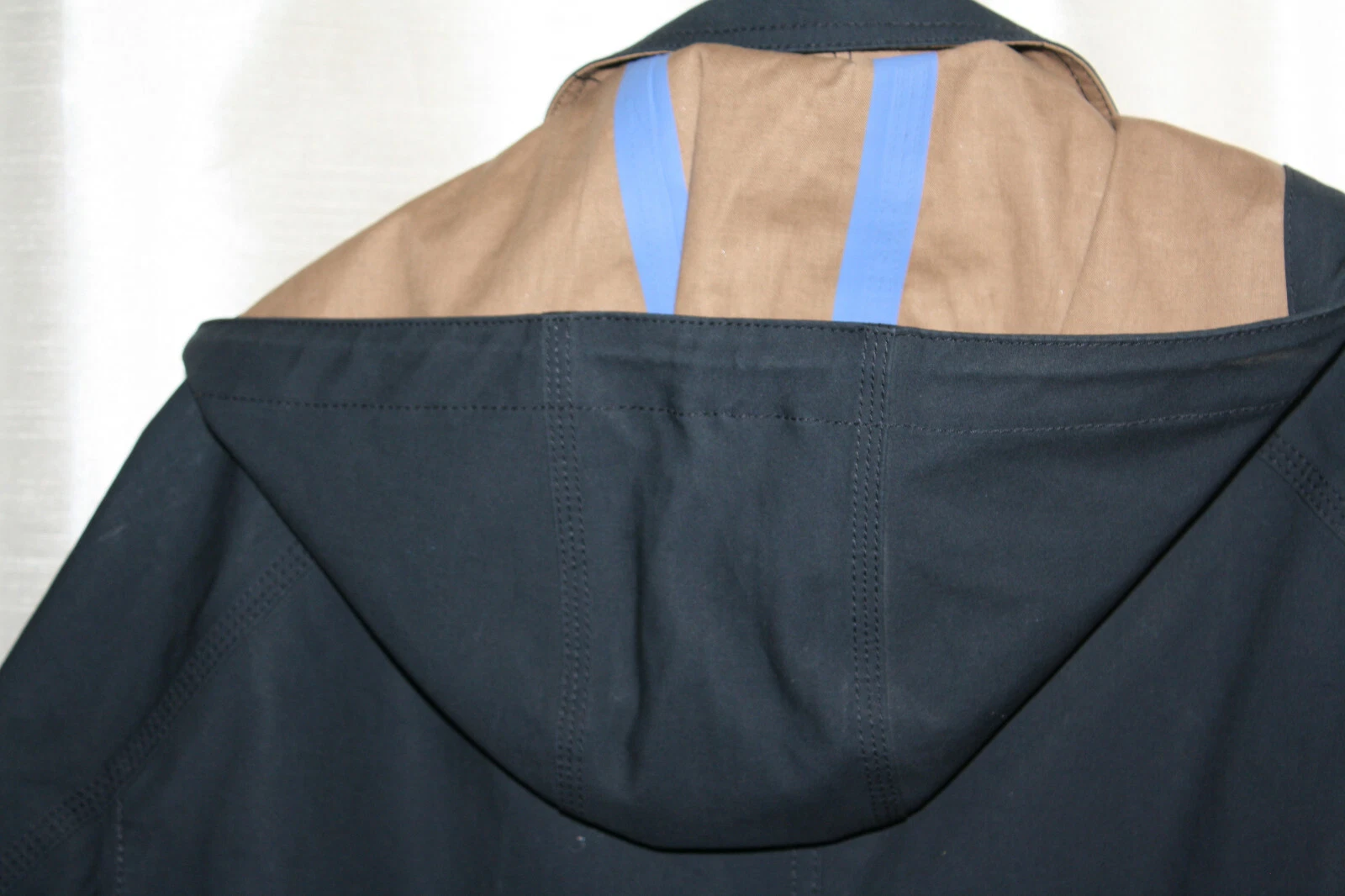 Autentico Coach Uomo Mac Impermeabile con Cappuccio Impermeabile Navy S M 82397 Nuovo senza etichette