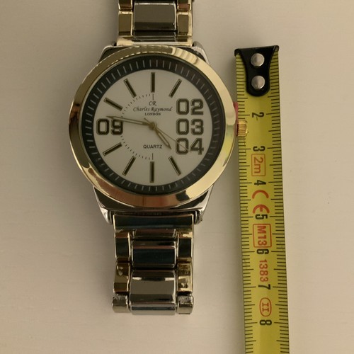 ‘Charles Raymond’ Luxury Style Large Wrist Watch Polished Silver & Gold Band - Picture 7 of 7