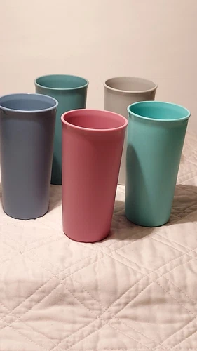 Tupperware Glasses 5 Colored Stackable 8 oz Tumblers Preowned