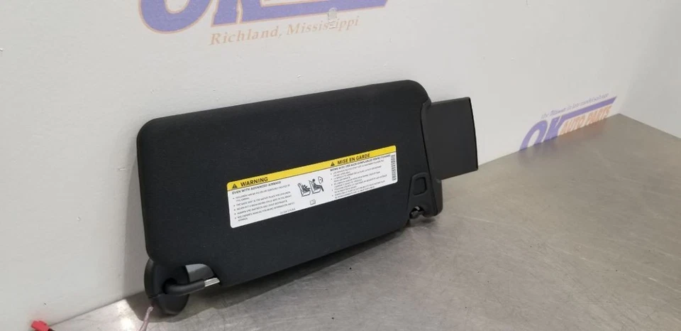 CARGADOR DODGE 22 PARASOL ILUMINADO CONDUCTOR IZQUIERDO NEGRO Foto 4 de 4