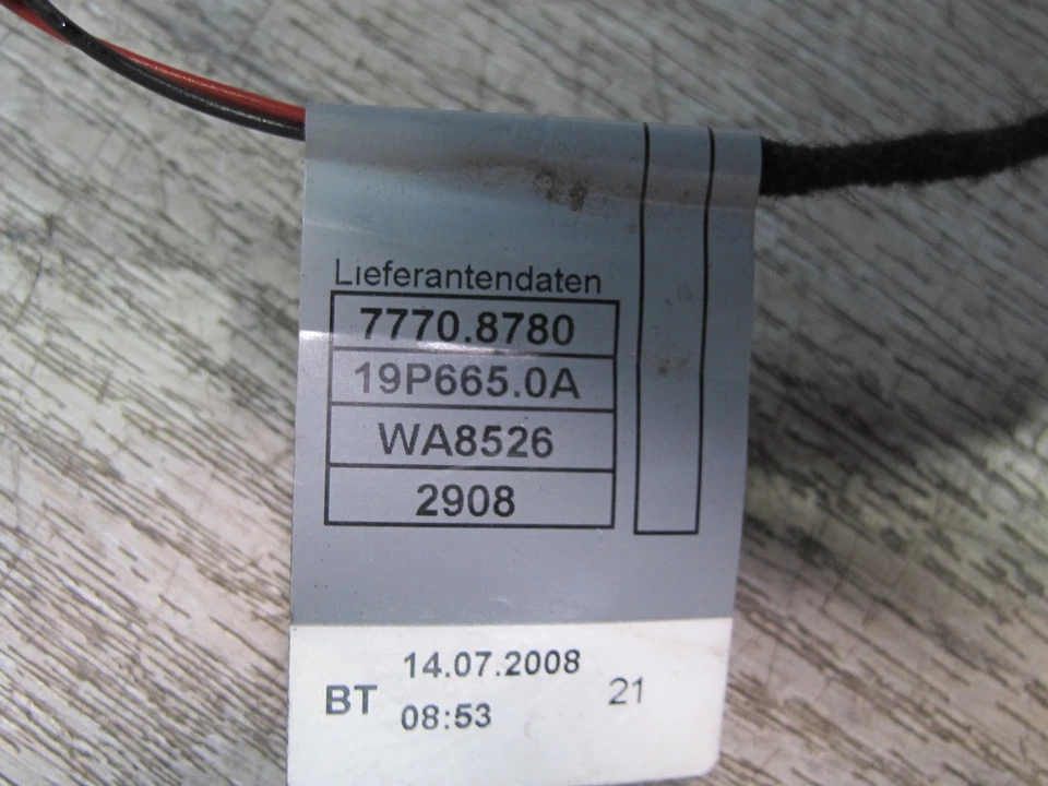 08-13 BMW E88 135I CONVERT FRONT RIGHT PASS DOOR EXTERIOR HANDLE W KEYLESS OEM - Image 3 of 4