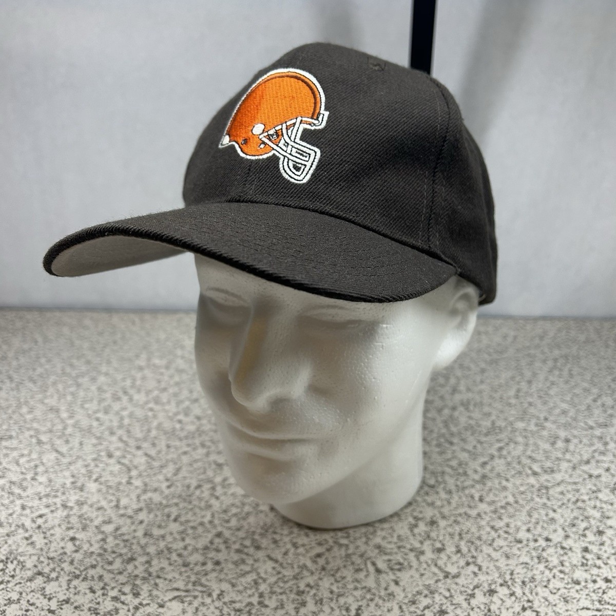 cleveland browns football helmet hat Noggin  Noggin Boss this collectible Speed Replica football helmet is made specifically for fans of the Cleveland Browns VTG Cleveland Browns Helmet Strap