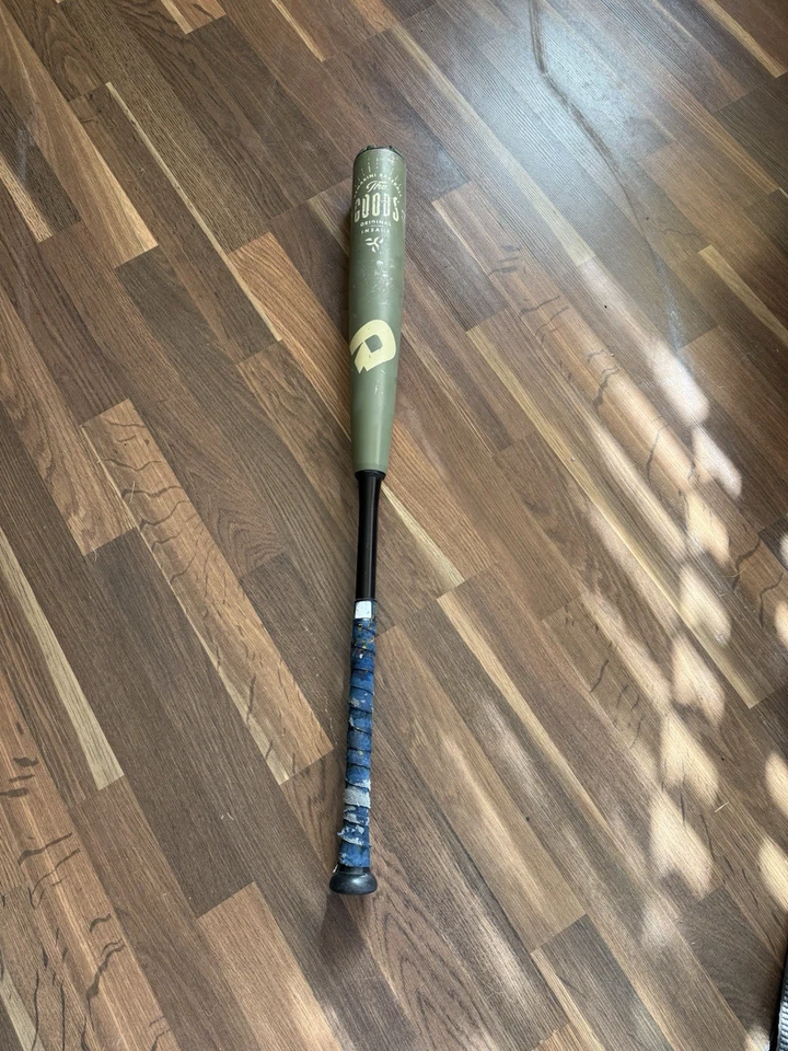 Bate de béisbol DeMarini the Goods 2021 33/30 verde militar Foto 2 de 4