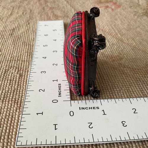 Dollhouse Miniature Plaid Hassock Bench Stool Ottoman Seat Table Pat Tyler 1794 - Picture 7 of 7